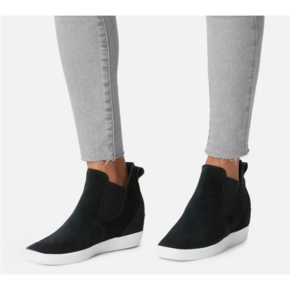 Sorel‎ Out N About Pull-On Wedge Sneaker Women 7 Black Waterproof Suede Bootie